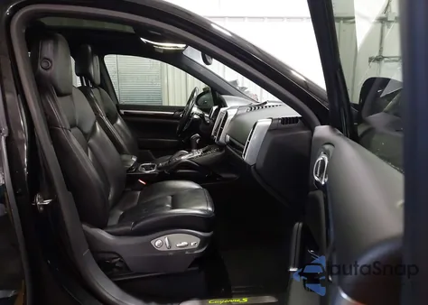 2017 Porsche Cayenne E-Hybrid S Platinum Edition z USA, uszkodzony, nr VIN WP1AE2A21HLA73078